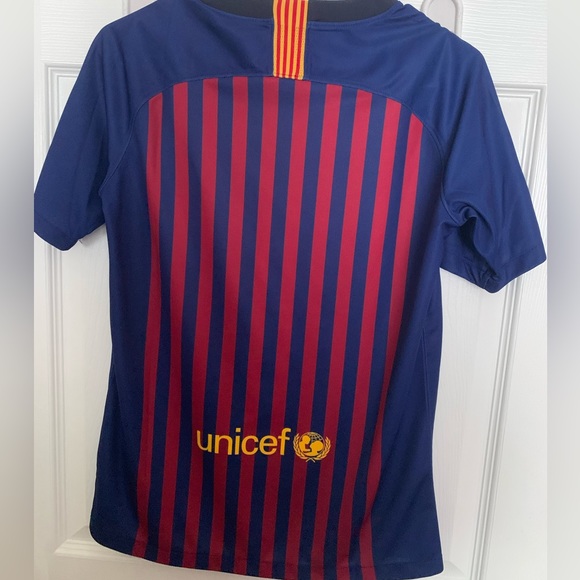 Authentic 2018 Barcelona Soccer Jersey Boy Size XL - Picture 2 of 7